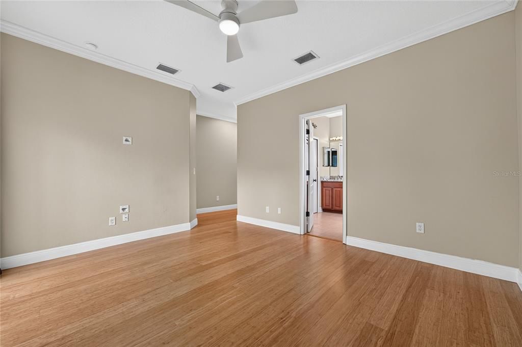 For Rent: $3,000 (3 beds, 2 baths, 1680 Square Feet)