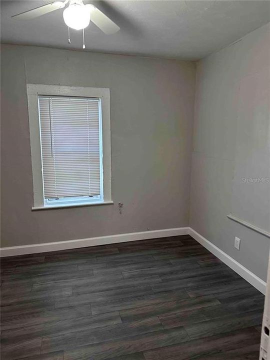 En Venta: $399,000 (6 camas, 0 baños, 2148 Pies cuadrados)