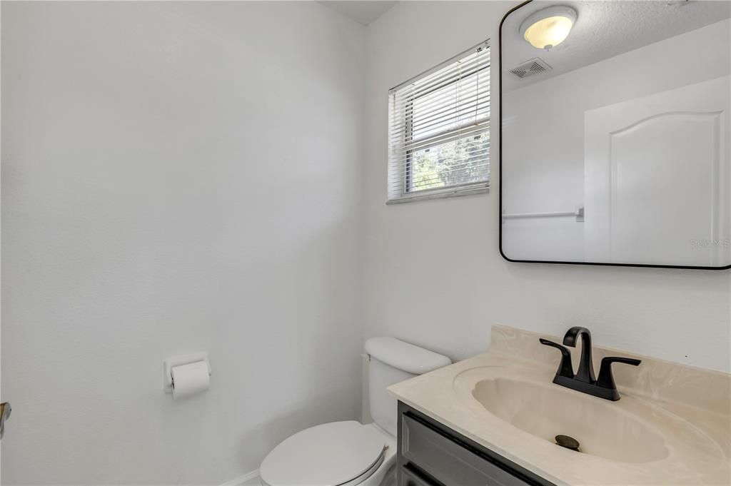 En Venta: $379,000 (3 camas, 2 baños, 2286 Pies cuadrados)