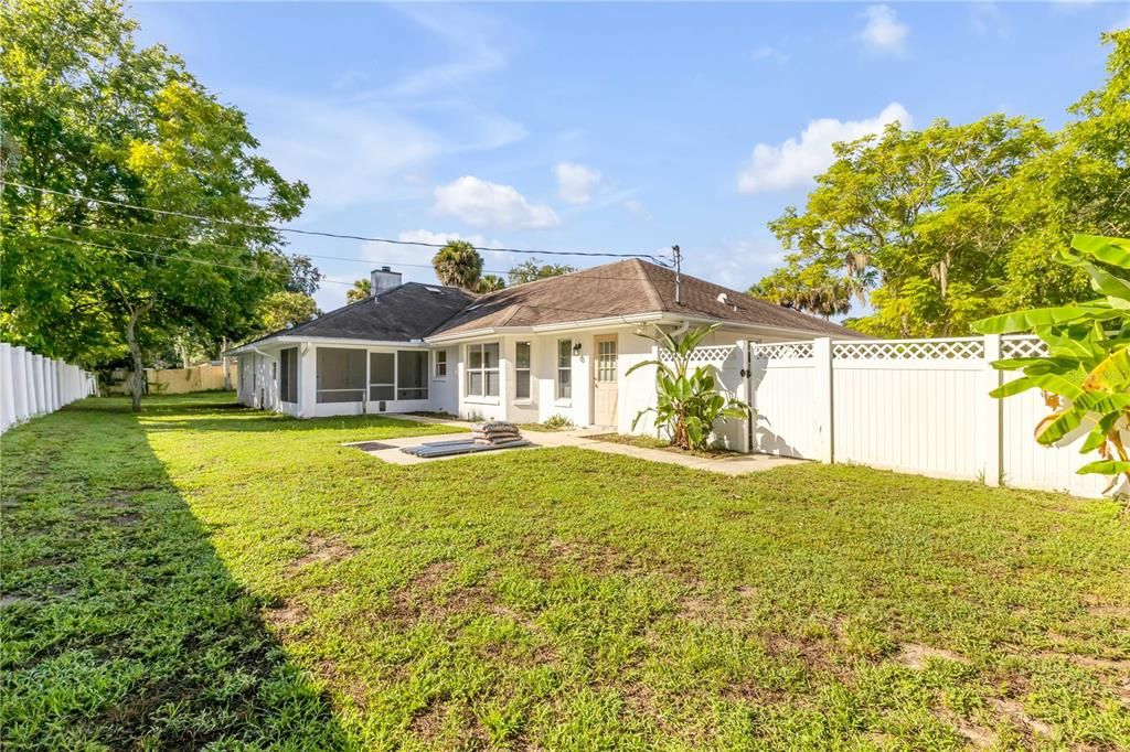 En Venta: $379,000 (3 camas, 2 baños, 2286 Pies cuadrados)