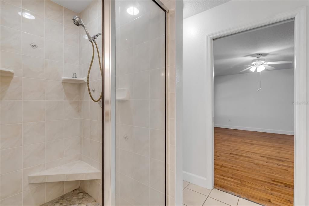 En Venta: $379,000 (3 camas, 2 baños, 2286 Pies cuadrados)