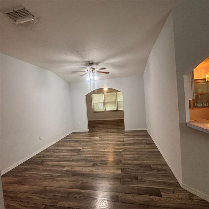 For Rent: $1,250 (2 beds, 2 baths, 1208 Square Feet)