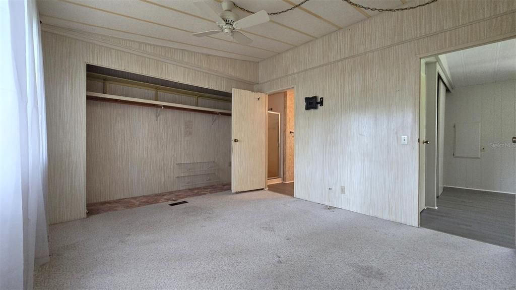 En Venta: $189,000 (2 camas, 2 baños, 1440 Pies cuadrados)