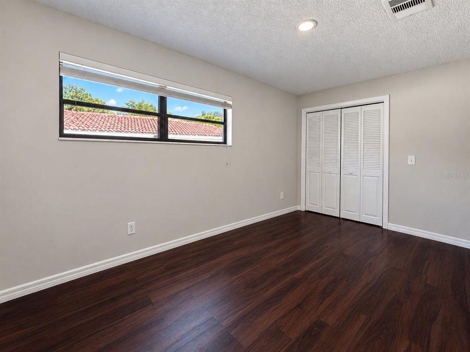 For Sale: $420,000 (4 beds, 2 baths, 2478 Square Feet)