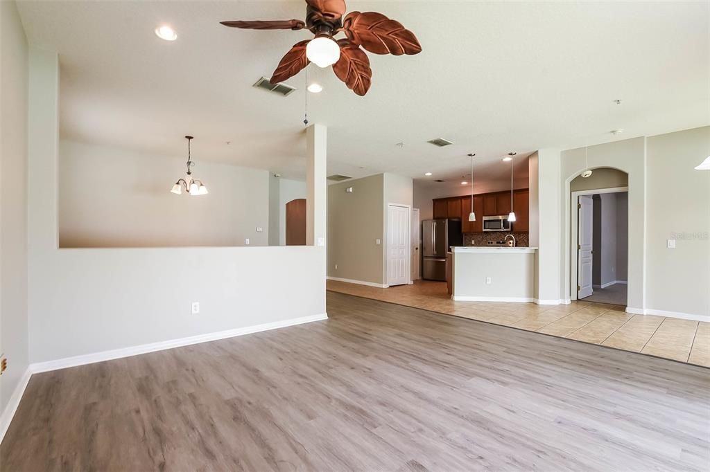For Sale: $469,000 (3 beds, 2 baths, 1754 Square Feet)