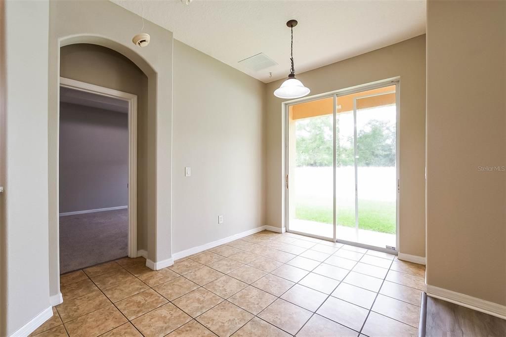 For Sale: $469,000 (3 beds, 2 baths, 1754 Square Feet)