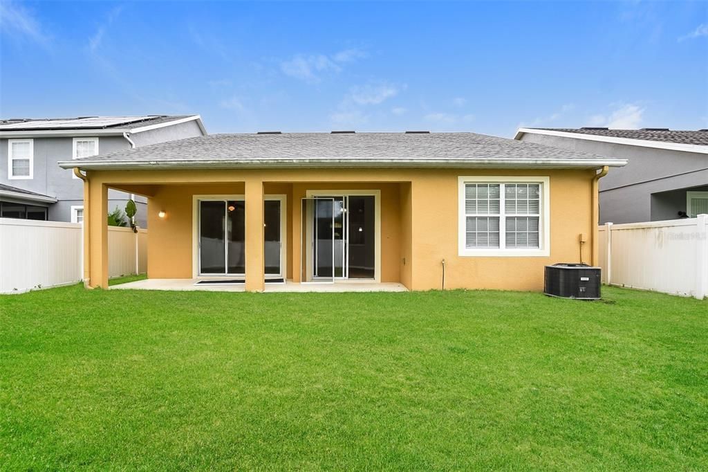 For Sale: $469,000 (3 beds, 2 baths, 1754 Square Feet)