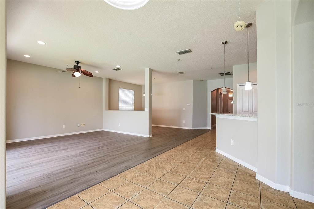 For Sale: $469,000 (3 beds, 2 baths, 1754 Square Feet)