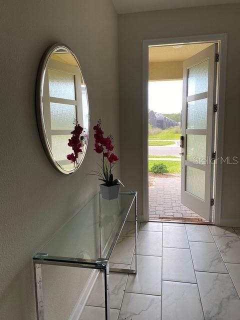 For Sale: $700,000 (5 beds, 5 baths, 2996 Square Feet)