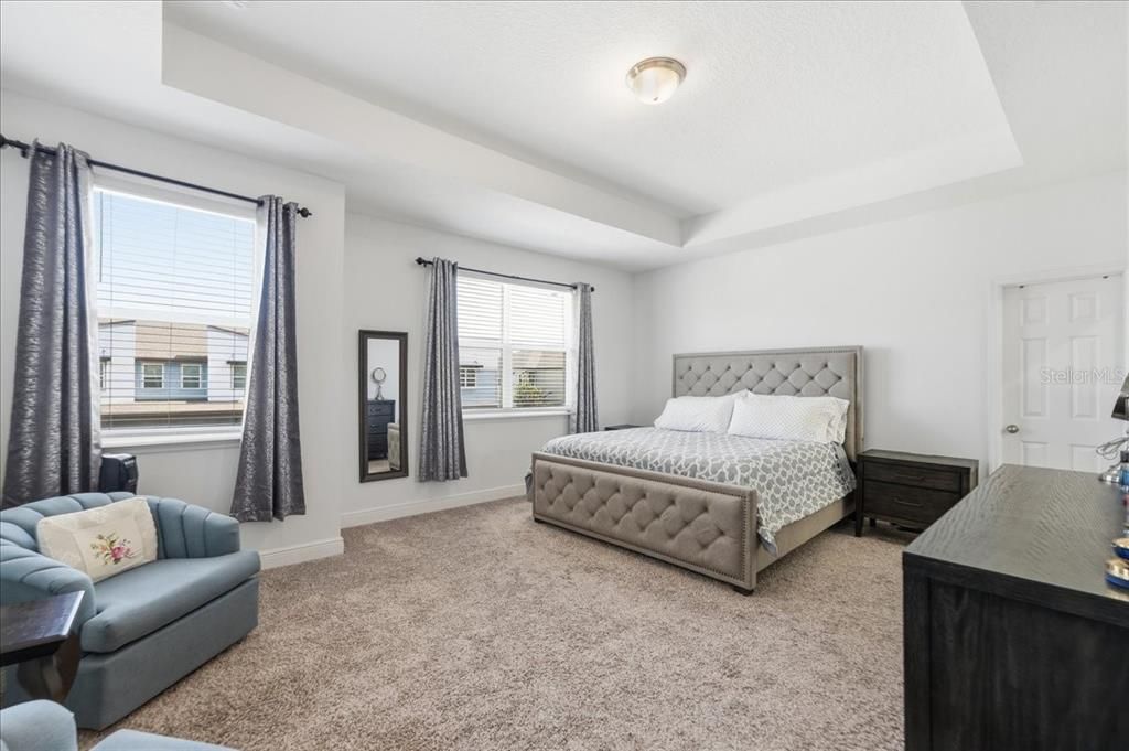 For Sale: $425,000 (3 beds, 2 baths, 1755 Square Feet)
