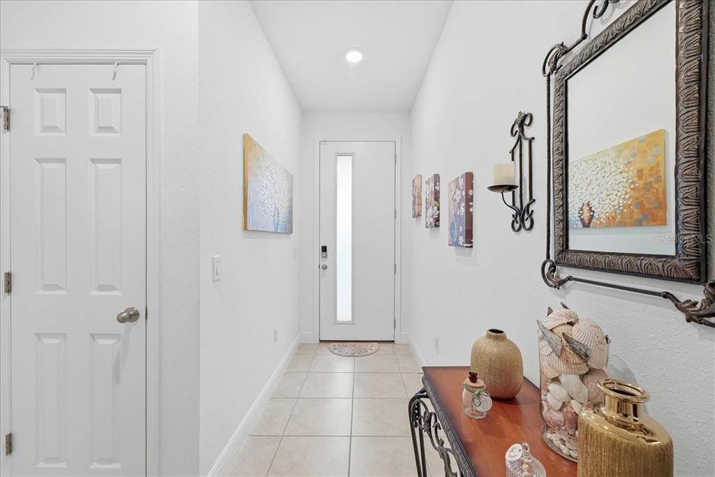 For Sale: $425,000 (3 beds, 2 baths, 1755 Square Feet)