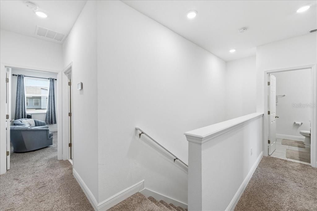 For Sale: $425,000 (3 beds, 2 baths, 1755 Square Feet)