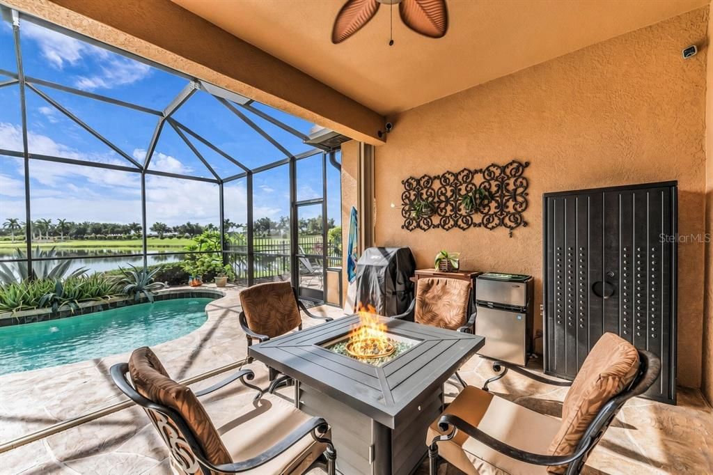 Active With Contract: $649,000 (2 beds, 2 baths, 2067 Square Feet)