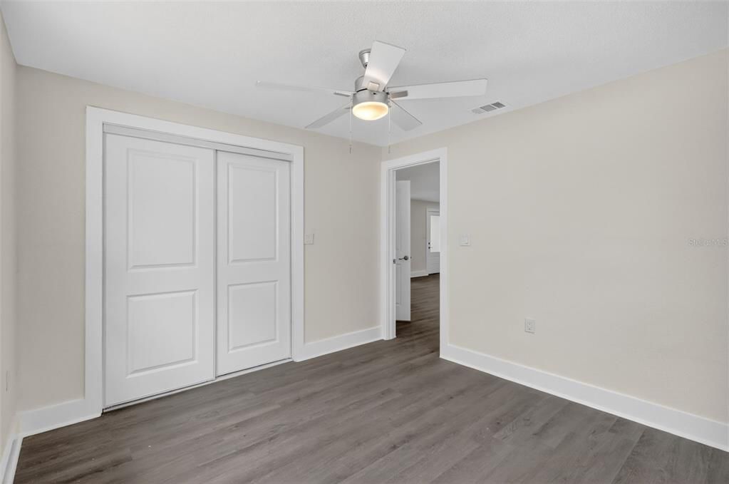 For Sale: $499,000 (3 beds, 2 baths, 1399 Square Feet)