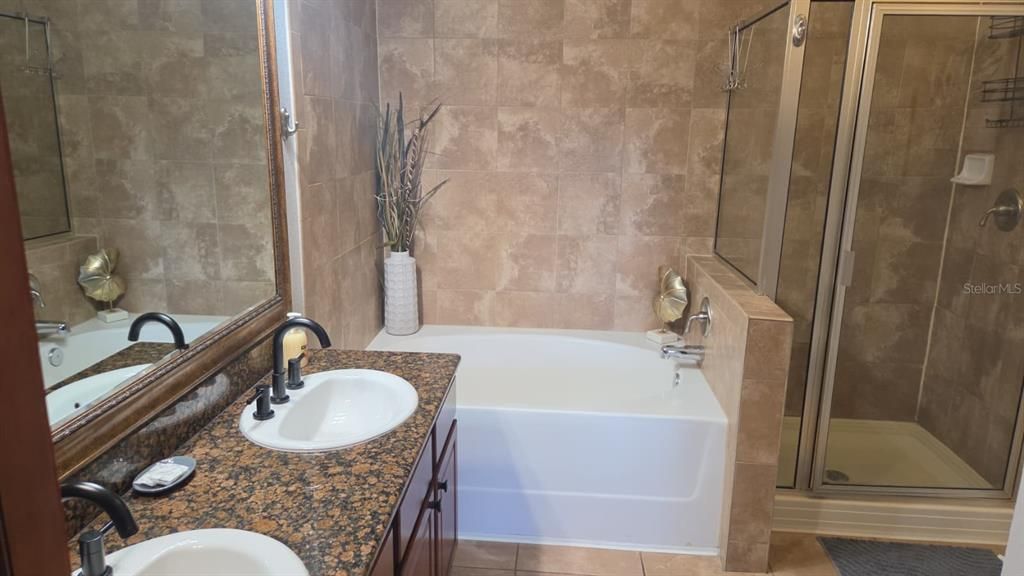 En Venta: $145,000 (2 camas, 2 baños, 1039 Pies cuadrados)