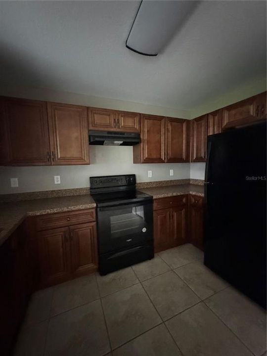 For Rent: $1,800 (3 beds, 2 baths, 1332 Square Feet)
