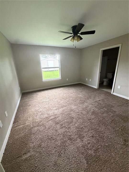 For Rent: $1,800 (3 beds, 2 baths, 1332 Square Feet)