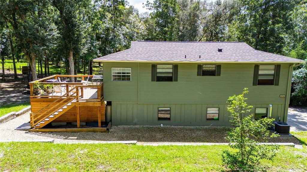 For Sale: $729,000 (5 beds, 3 baths, 2264 Square Feet)