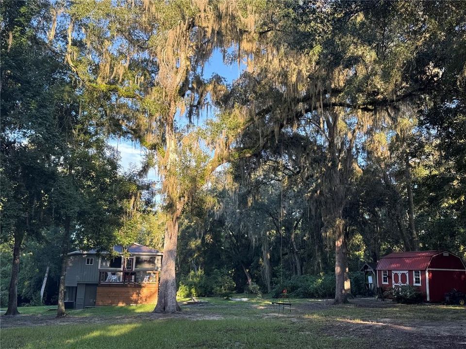 For Sale: $729,000 (5 beds, 3 baths, 2264 Square Feet)