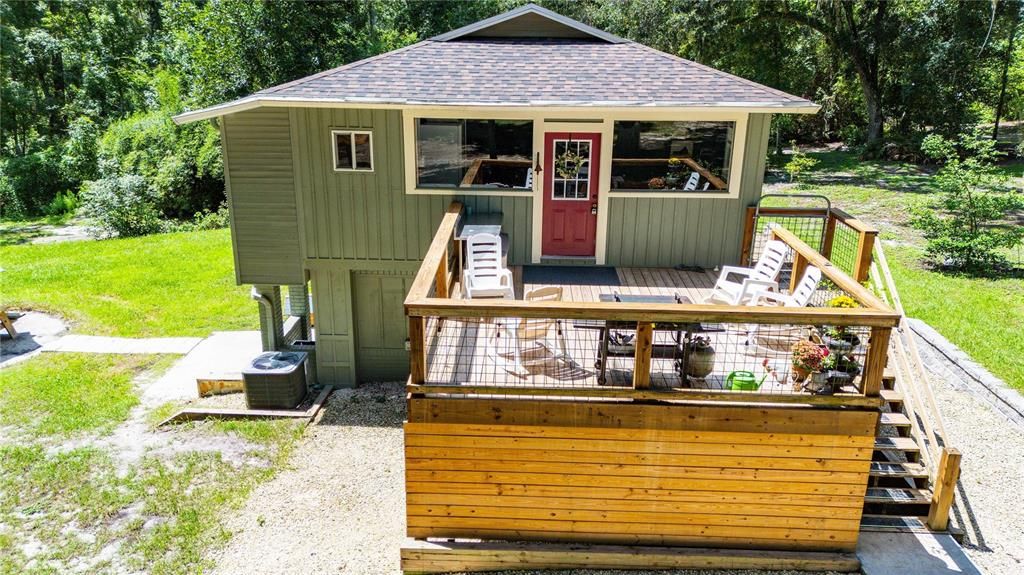 For Sale: $729,000 (5 beds, 3 baths, 2264 Square Feet)