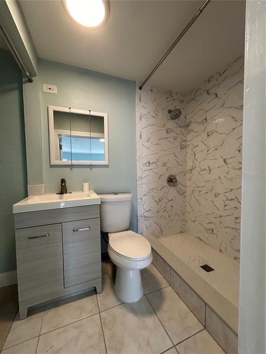 В аренду: $1,200 (0 спален, 1 ванн, 400 Квадратных фут)