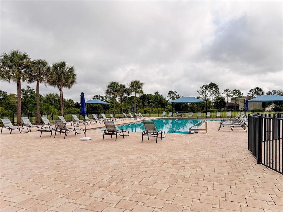 For Sale: $390,000 (3 beds, 2 baths, 2046 Square Feet)