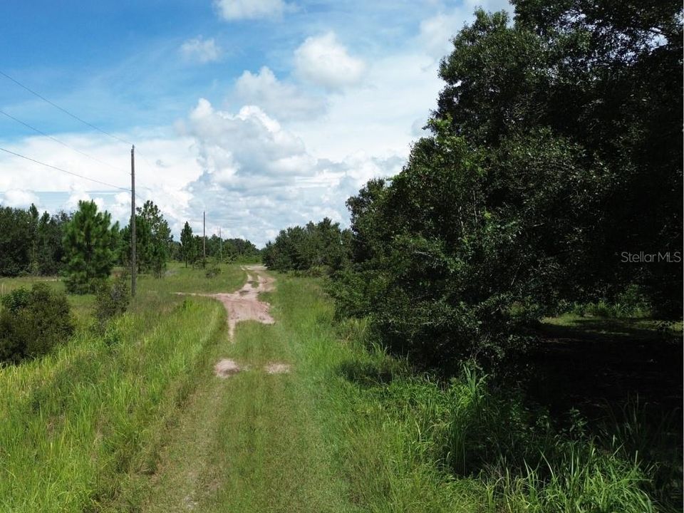 待售: $30,000 (1.00 acres)