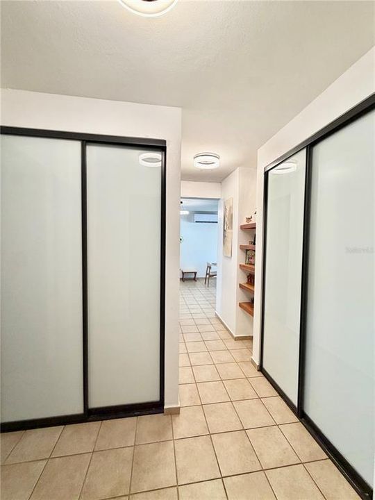 For Sale: $465,000 (3 beds, 2 baths, 1637.95 Square Feet)