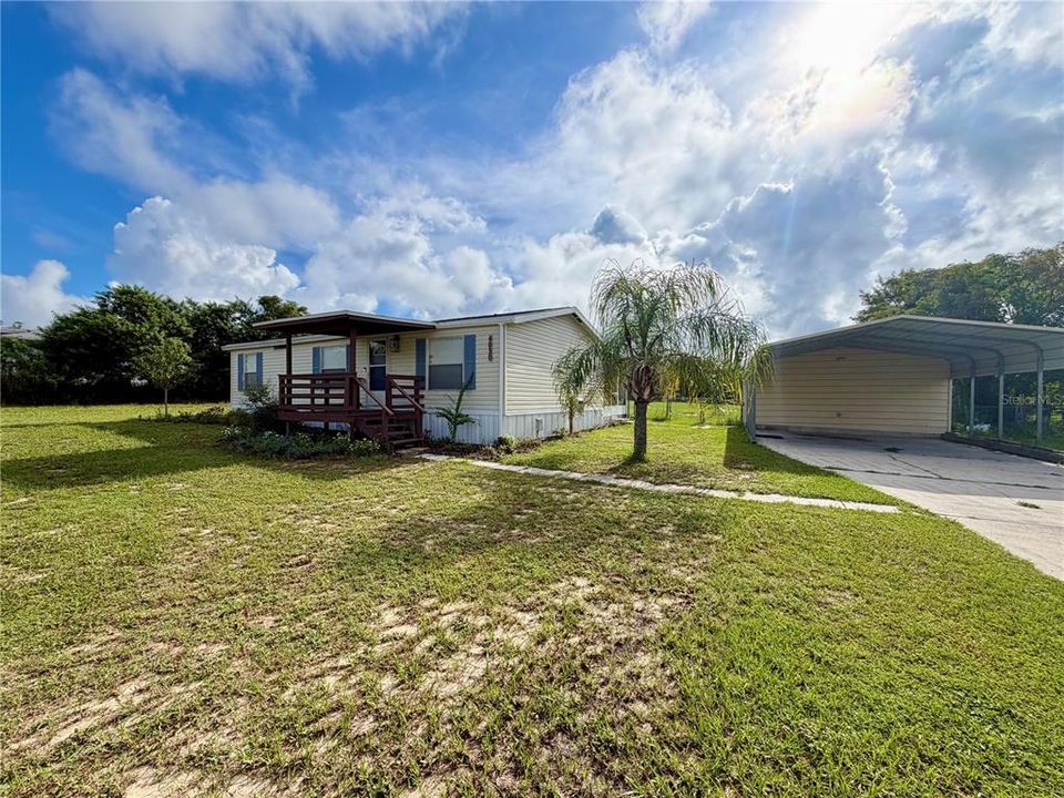For Sale: $275,000 (3 beds, 2 baths, 960 Square Feet)