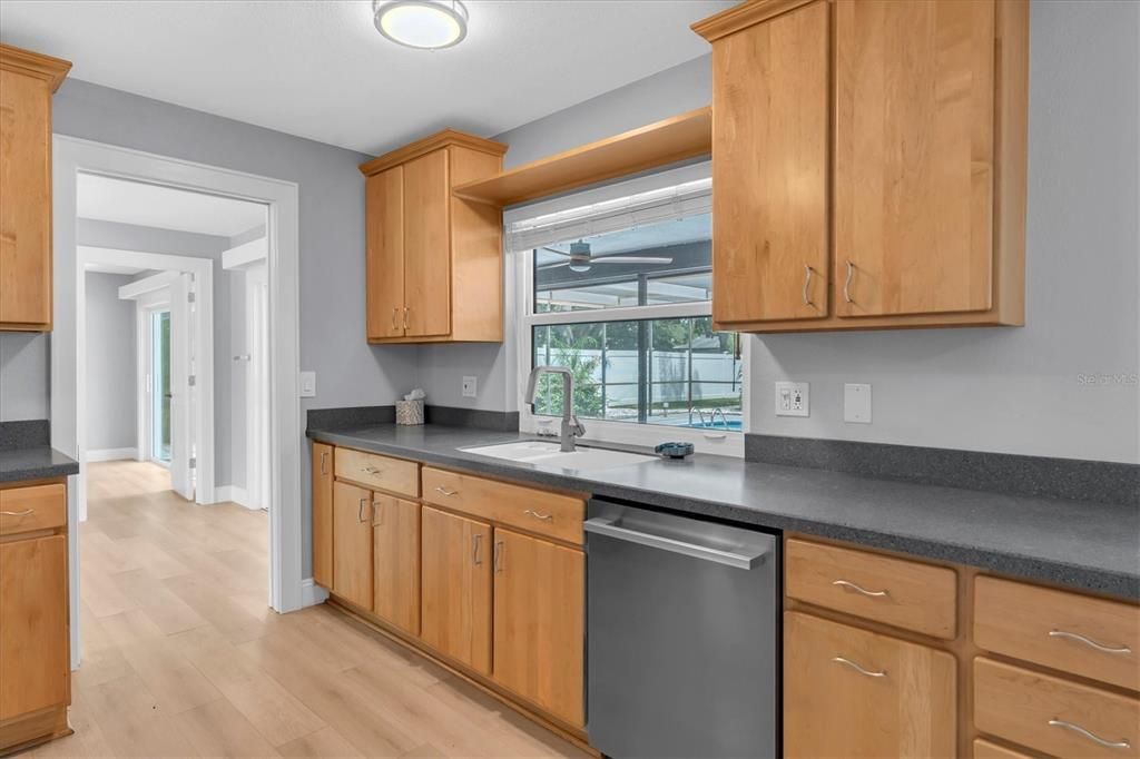 For Sale: $624,999 (3 beds, 2 baths, 1622 Square Feet)