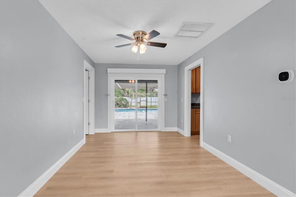 For Sale: $624,999 (3 beds, 2 baths, 1622 Square Feet)