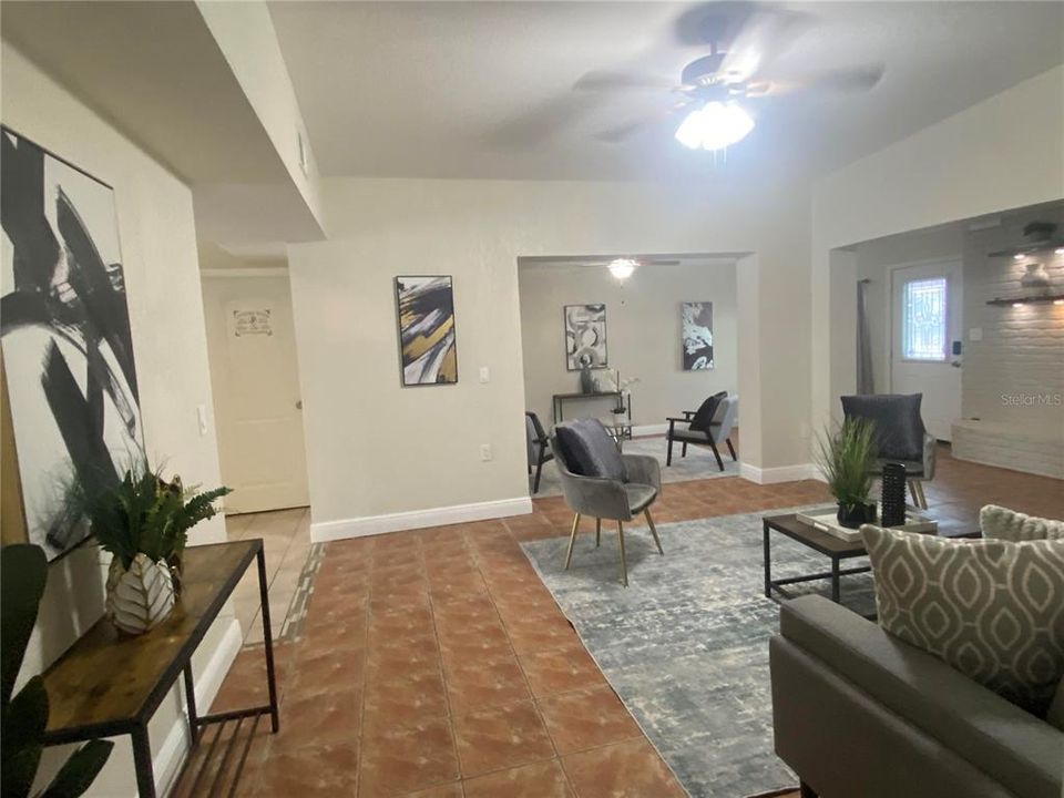 For Sale: $340,000 (3 beds, 2 baths, 1509 Square Feet)