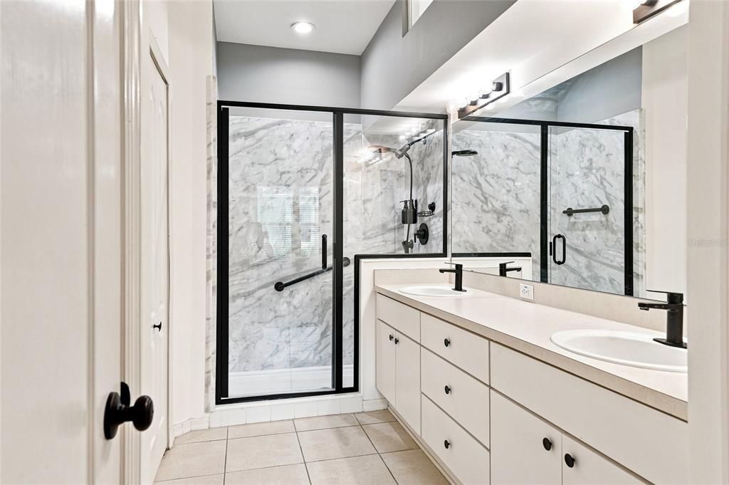 For Sale: $295,000 (2 beds, 2 baths, 1552 Square Feet)