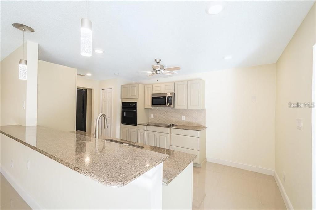For Rent: $3,500 (4 beds, 2 baths, 2240 Square Feet)