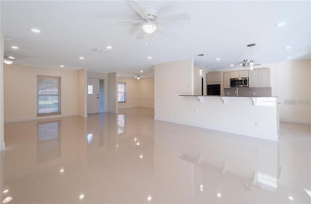 For Rent: $3,500 (4 beds, 2 baths, 2240 Square Feet)