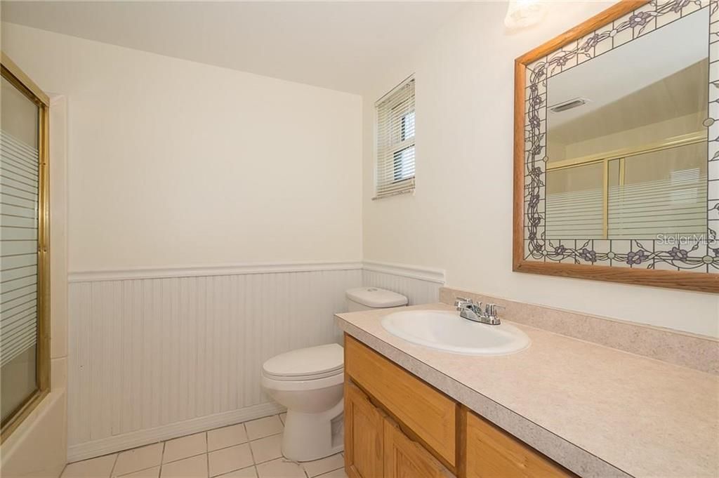 For Rent: $3,500 (4 beds, 2 baths, 2240 Square Feet)