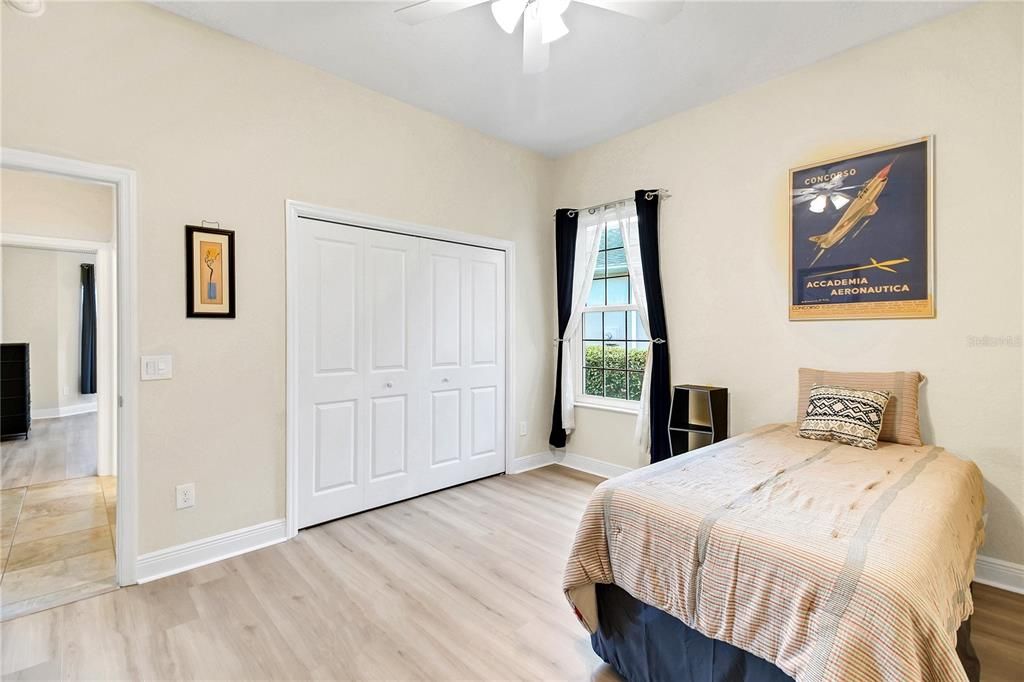 For Sale: $449,900 (3 beds, 2 baths, 2340 Square Feet)