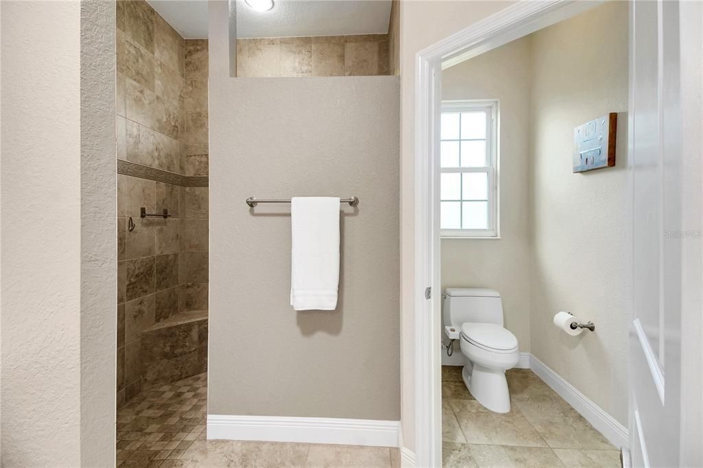 For Sale: $449,900 (3 beds, 2 baths, 2340 Square Feet)