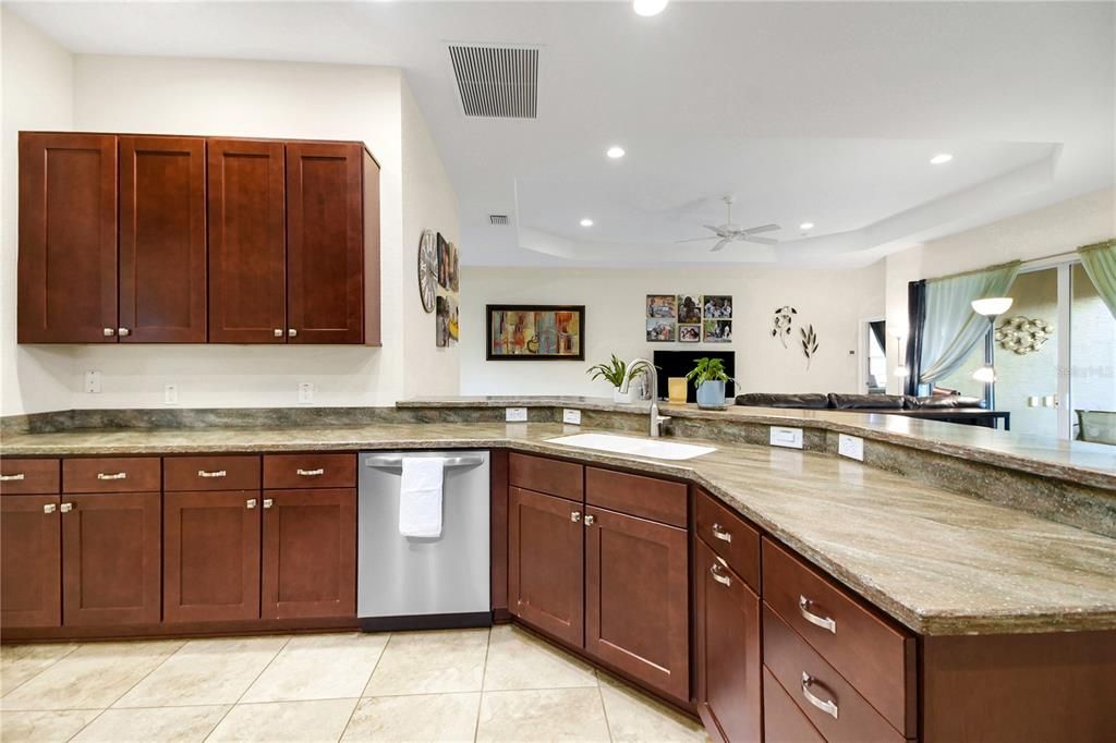 For Sale: $449,900 (3 beds, 2 baths, 2340 Square Feet)