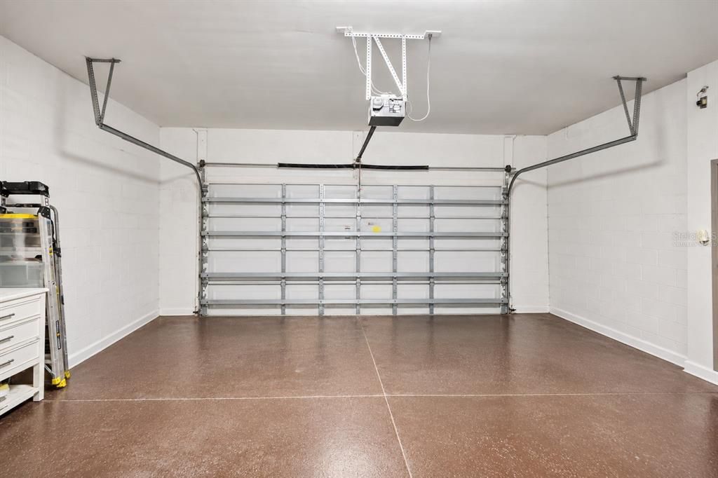 For Sale: $355,000 (4 beds, 2 baths, 2146 Square Feet)
