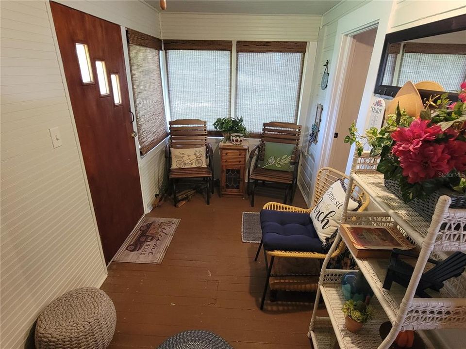 En Venta: $324,777 (2 camas, 1 baños, 660 Pies cuadrados)