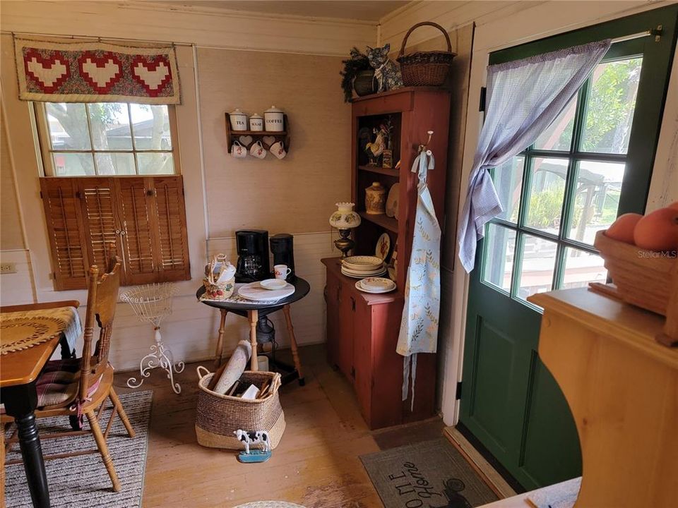 En Venta: $324,777 (2 camas, 1 baños, 660 Pies cuadrados)