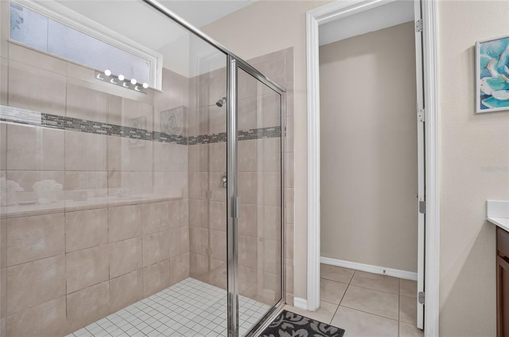En Venta: $629,000 (7 camas, 6 baños, 3533 Pies cuadrados)