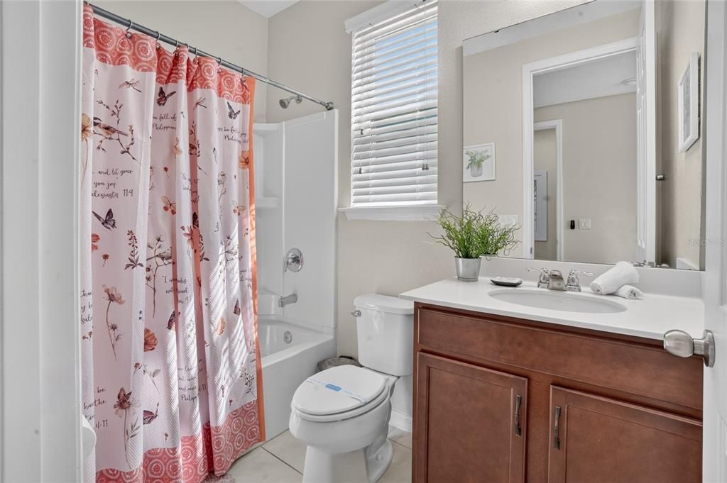 En Venta: $629,000 (7 camas, 6 baños, 3533 Pies cuadrados)