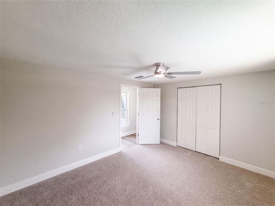 En Venta: $275,000 (4 camas, 2 baños, 1546 Pies cuadrados)