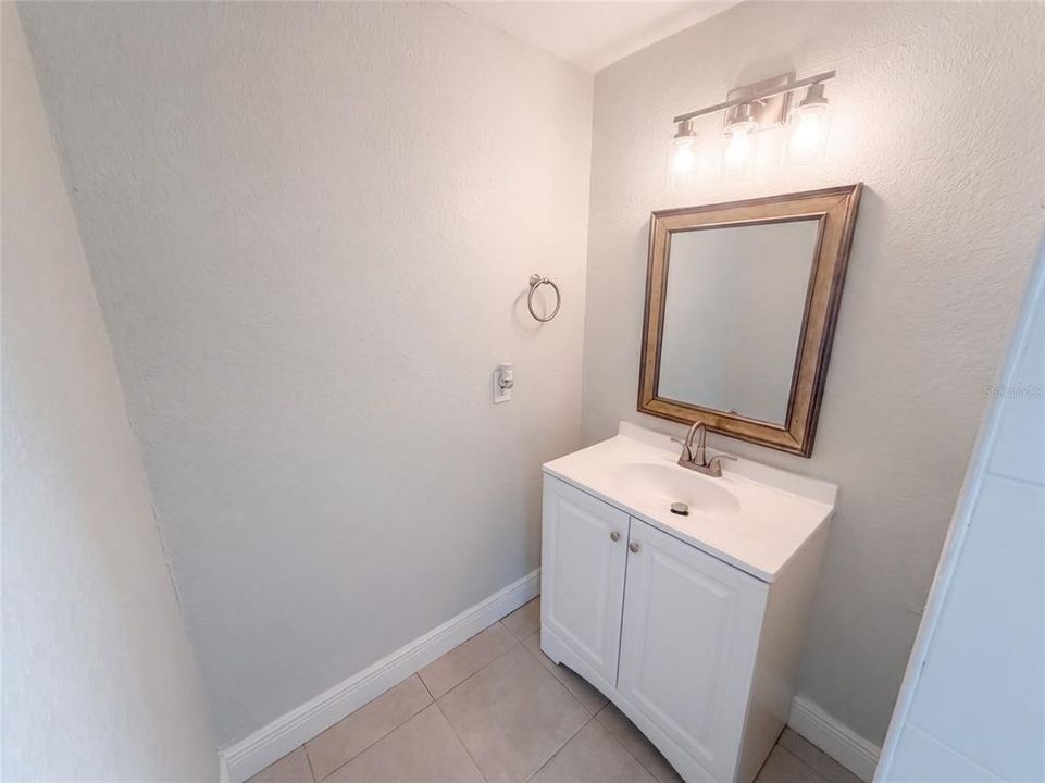 En Venta: $275,000 (4 camas, 2 baños, 1546 Pies cuadrados)