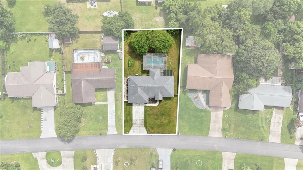 For Sale: $249,900 (3 beds, 2 baths, 1271 Square Feet)