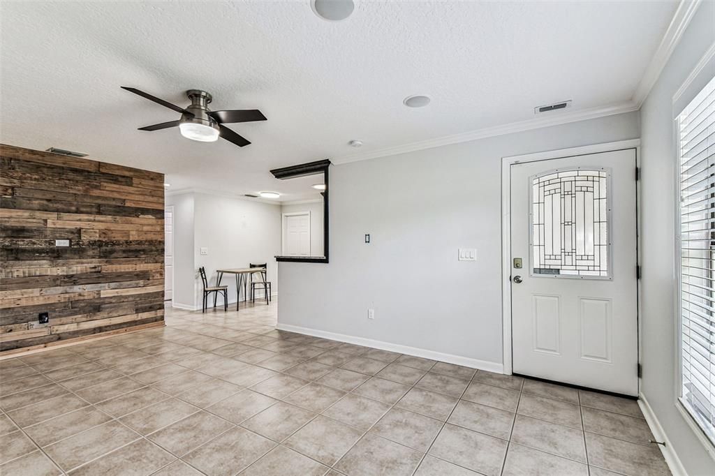 For Rent: $3,000 (3 beds, 2 baths, 1132 Square Feet)