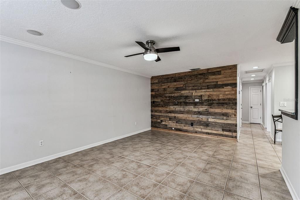 For Rent: $3,000 (3 beds, 2 baths, 1132 Square Feet)