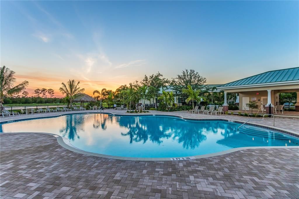 For Sale: $417,500 (3 beds, 2 baths, 1750 Square Feet)
